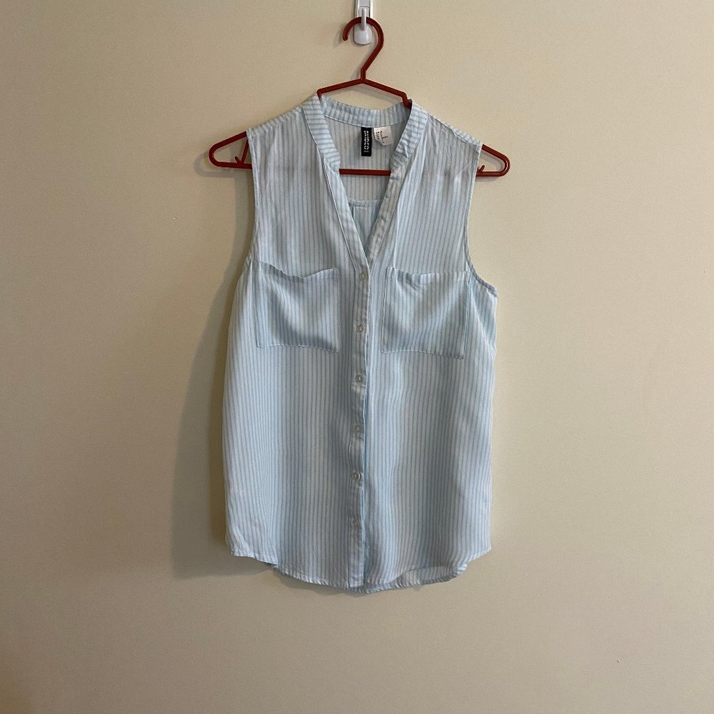 Seersucker Sleeveless Blouse